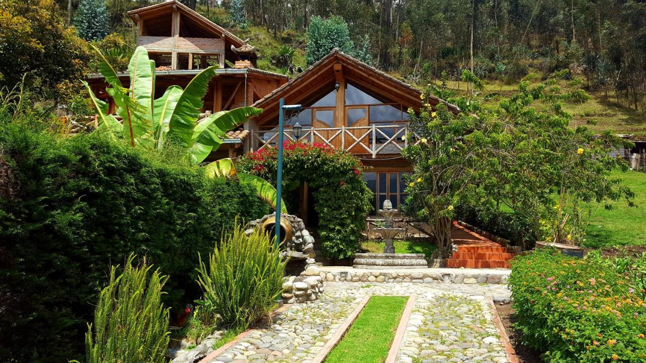 Atallaro Hospedaje Otavalo Exterior photo